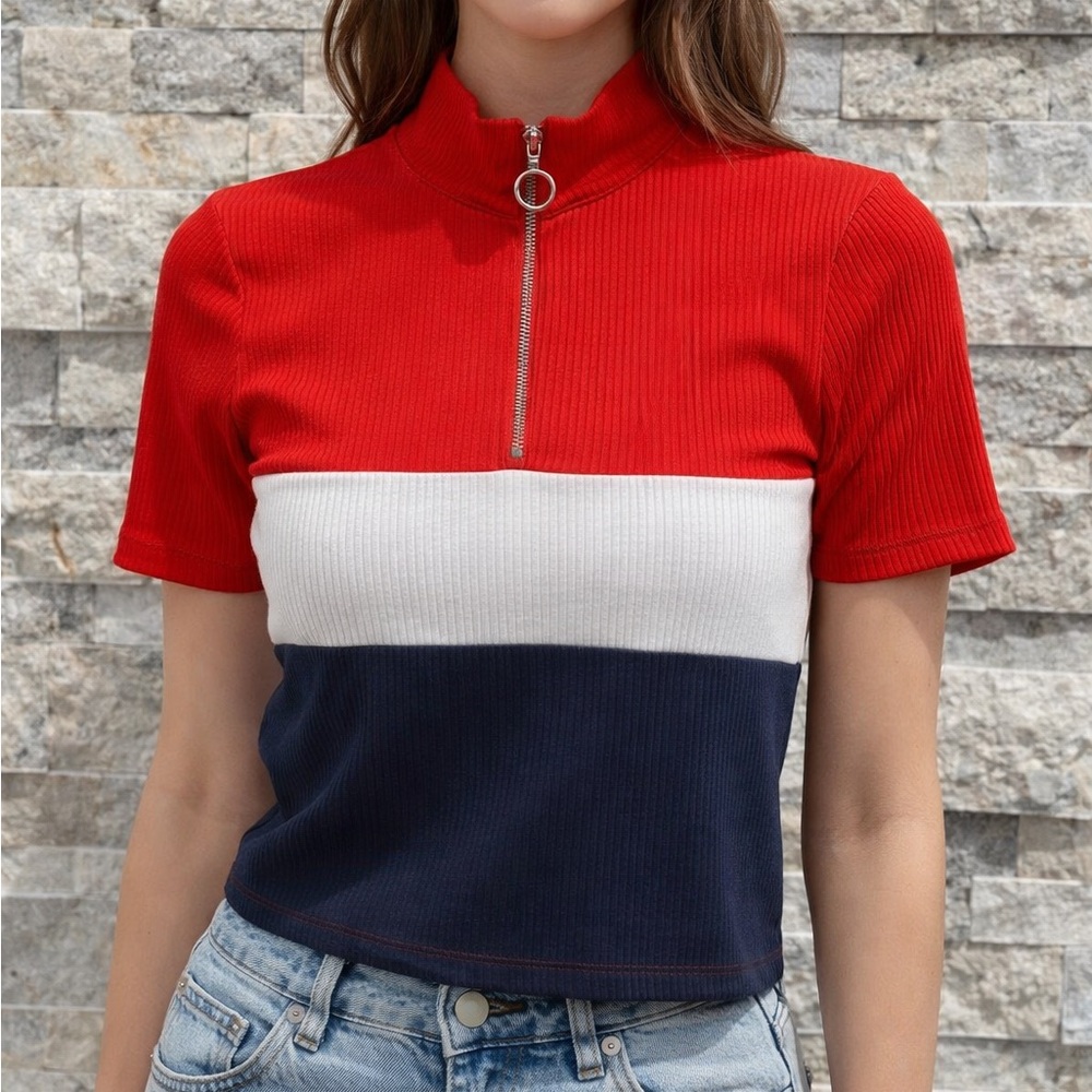 Bluenotes Red, White, and navy blue womens Tee size M